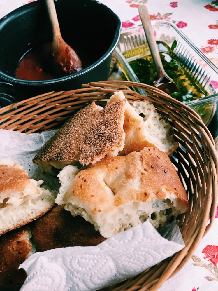 b2604877-174e-40e1-b789-ace2b2b05d1f